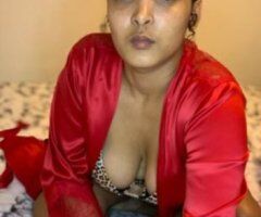 Layla's Back for Fun! 💦🔥😘 - Image 3