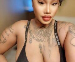 🔥 Unforgettable Night with Londyn in Santa Maria! 🍑💋💦