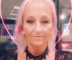 🔥 Surprise Special Awaits! 💋💦 Let's Explore Together! 🍑😘 - Image 5