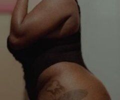 Lunch Break Temptations Await! 💋💦🍑🔥 - Image 2