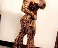 Last Chance in Norfolk, Let’s Heat Things Up! 💋🔥 - Image 5