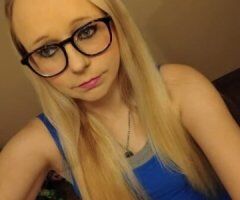MS. CHAMPAGNE MOET 🥂 IS BACK WITH NEGOTIABLE PRICES!! CANT WAIT TO MAKE YOU CUM!! PICK ME!!! ME - 32 - 4