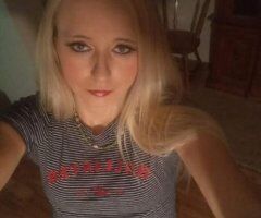 MS. CHAMPAGNE MOET 🥂 IS BACK WITH NEGOTIABLE PRICES!! CANT WAIT TO MAKE YOU CUM!! PICK ME!!! ME - 32 - 10