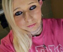 MS. CHAMPAGNE MOET 🥂 IS BACK WITH NEGOTIABLE PRICES!! CANT WAIT TO MAKE YOU CUM!! PICK ME!!! ME - 32 - 11