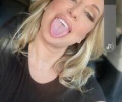 Quinn Waters adult star - 2