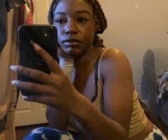 HEAD ONLY no sex for 80$ (period on ) Carplay Carplay - 8