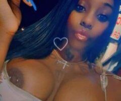 jazmine rae come and play boys - 5