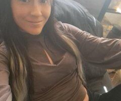 28 Chelsea ♡ text me for new pictures 😁