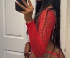 5'11 Slim Thick BUSTY Amazon in Town - 4