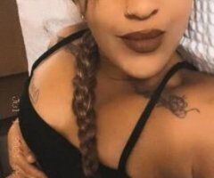 looking for a man to make me cum - 2