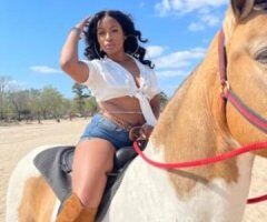 5'10 Caribbean goddess with a vibe that's unmatched Downtown - 8
