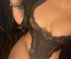 NOVATO🫦🍑💦🤤🇨🇴 De visita en tu zona amores visitenme soy una chica super relajada con curvas y un booty 🍑 grande 🫦 ven por un masaje super relajado con final feliz 😊🔥😘🇨🇴 - 6