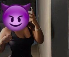 💜💋 available Now latina 💜🥰