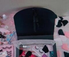 Hey if you're looking for a pericings a beauty box or lingerie 💞🥰💕