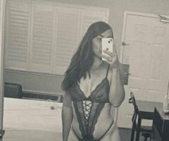 cute and curvy