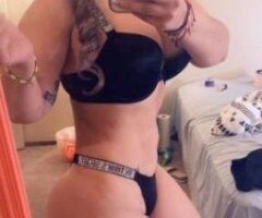 hi come and see me and enjoy a lovely massage with a happy ending 🍑🫦🇨🇴🔥