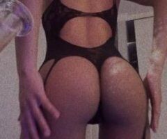 Slim thick lightskin mami, pretty, petite, everything sweet - 9