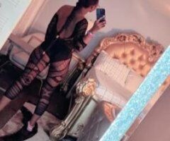 MILLA BACK OUTCALLS ONLY - 7