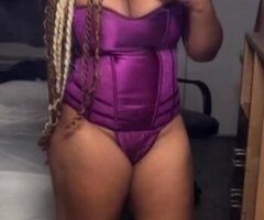 Big titty Red Bone Deep throat Queen