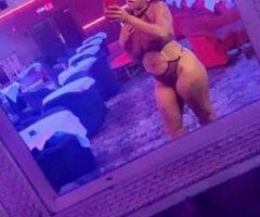 HI FELLAS SUNNIE BACK IN TOWN - 4