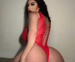 NEW VISITING TOWN BIG BOOTY ARMENIAN