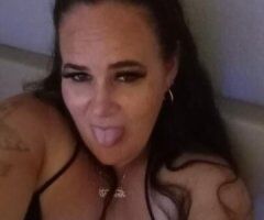 Where's all the Sexy men at tonight - 7