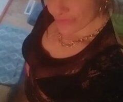 New to the Area. Petite Brunette Trinity