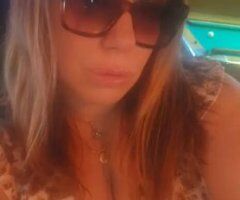 Massage is essential for you ❤️❤️ 4 HAND massage til 6pm 😘😘 - 2