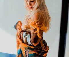 Need to bang a blonde Hot MILF? - 3