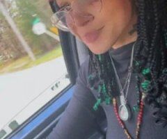 Local Healer Dealer 😁🧚🏽‍♀️ Monday noon- evening 🌆 Unwind